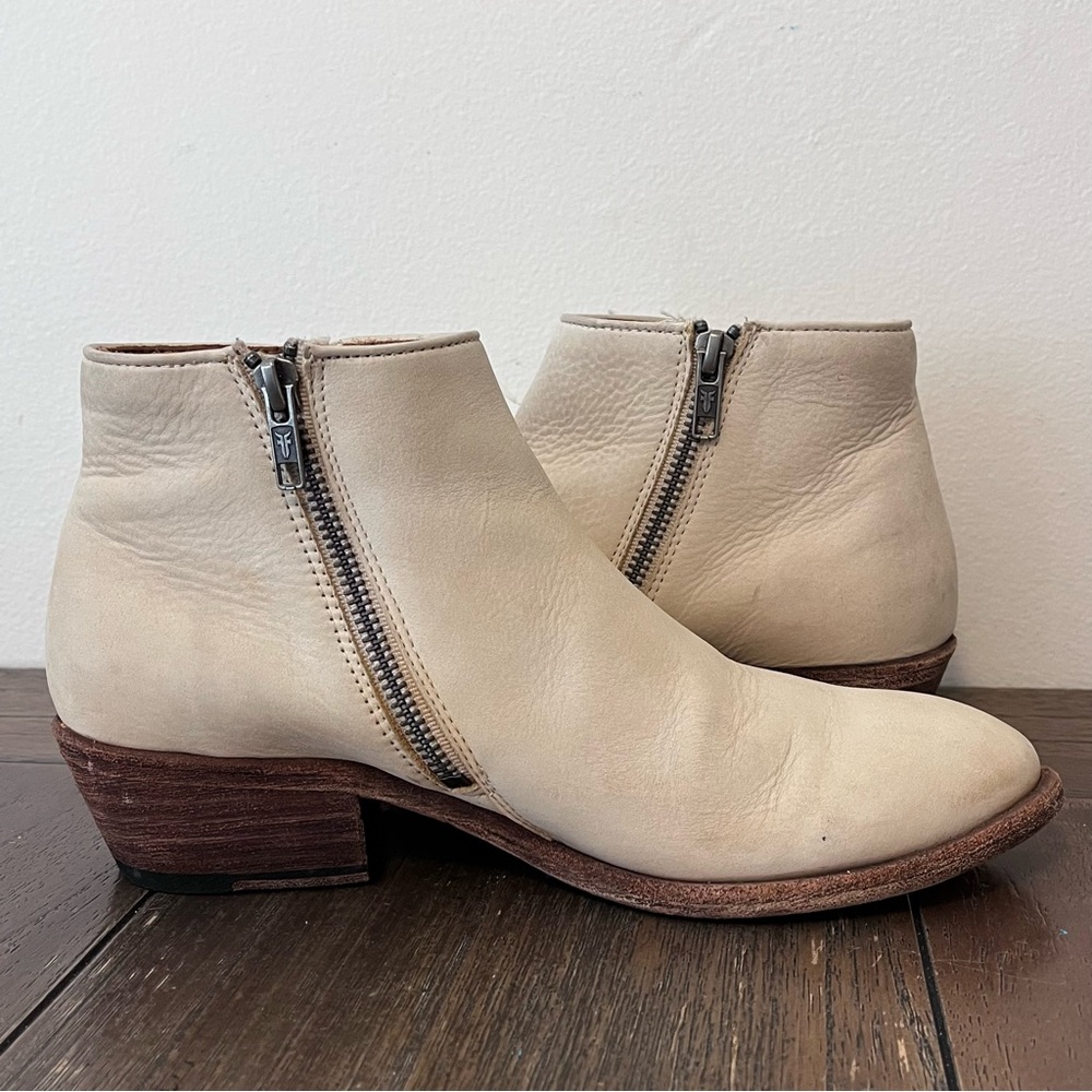 Frye Carson Piping Booties Womens size 8 - Picture 5 of 11